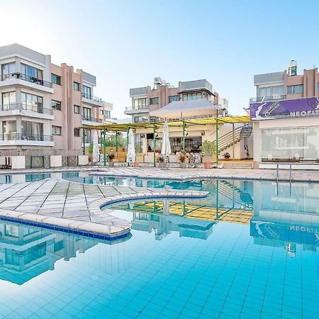 Rix Palm Apartments Kyrenia  Ngoại thất bức ảnh